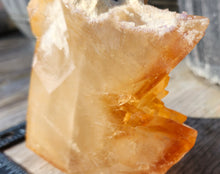 Load image into Gallery viewer, Calcite