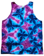 Load image into Gallery viewer, Large tank shirt