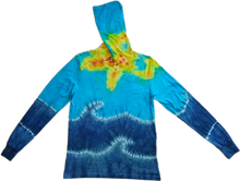 Load image into Gallery viewer, Medium Hooded Long-sleeved Shirt (lightweight)