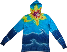 Load image into Gallery viewer, Medium Hooded Long-sleeved Shirt (lightweight)