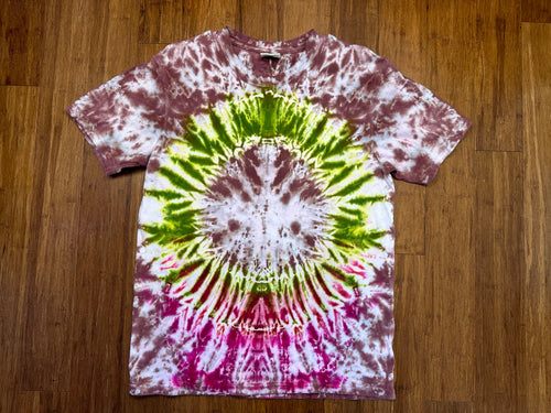 Medium short-sleeved shirt