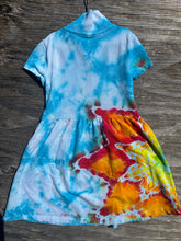 Load image into Gallery viewer, Girls Dress (Small 6/7)