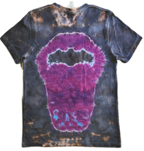 Load image into Gallery viewer, Medium Short-sleeved Shirt